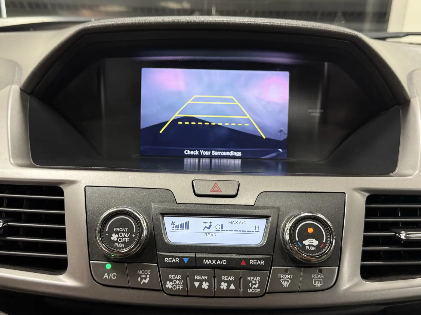 2016 Honda Odyssey - $12,500