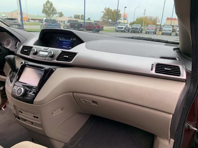 2016 Honda Odyssey - $11,799