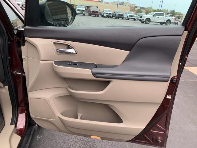 2016 Honda Odyssey - $11,799