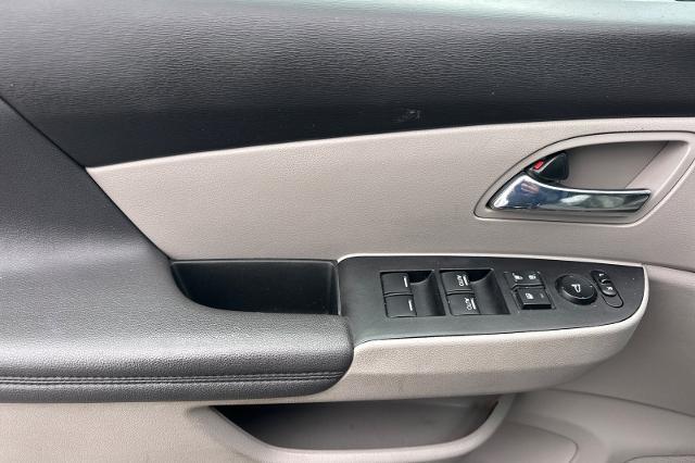 2016 Honda Odyssey - $13,493