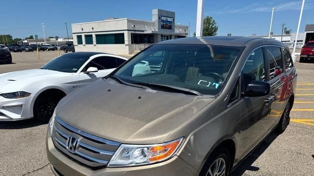 2011 Honda Odyssey EX-L w/DVD