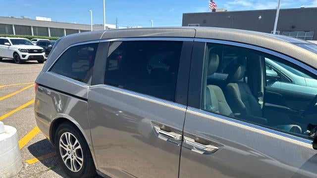 2011 Honda Odyssey EX-L w/DVD