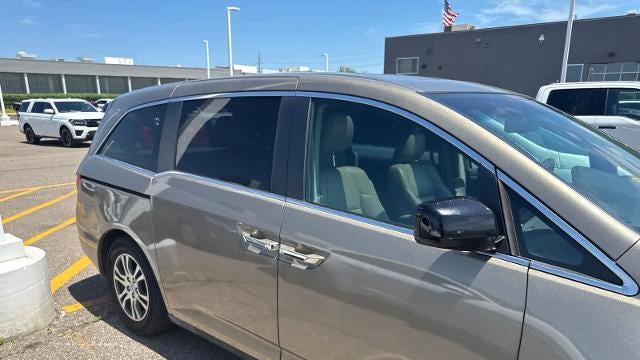 2011 Honda Odyssey EX-L w/DVD