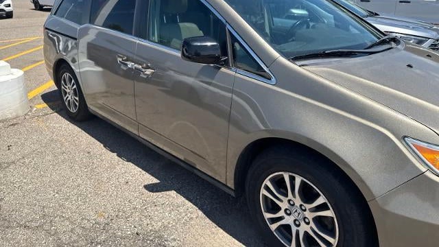 2011 Honda Odyssey EX-L w/DVD
