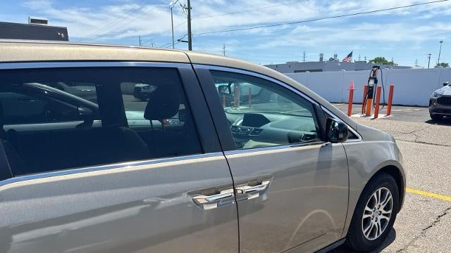 2011 Honda Odyssey EX-L w/DVD