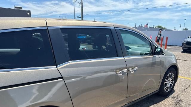 2011 Honda Odyssey EX-L w/DVD