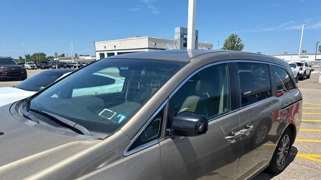 2011 Honda Odyssey EX-L w/DVD