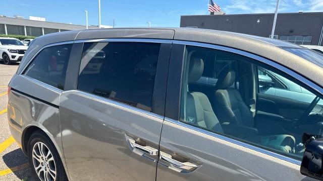 2011 Honda Odyssey EX-L w/DVD