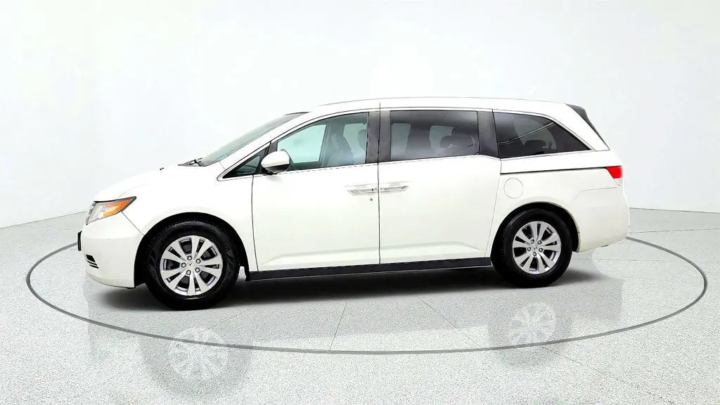 2016 Honda Odyssey - $10,495