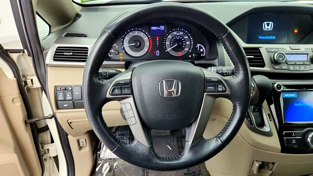 2016 Honda Odyssey - $10,495
