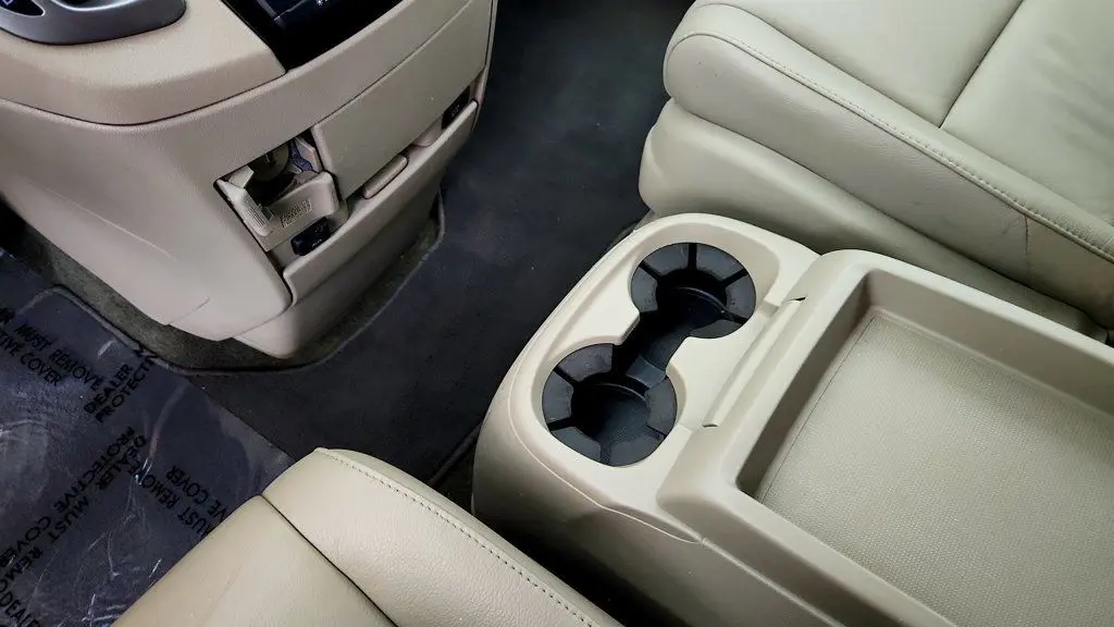 2016 Honda Odyssey - $10,495