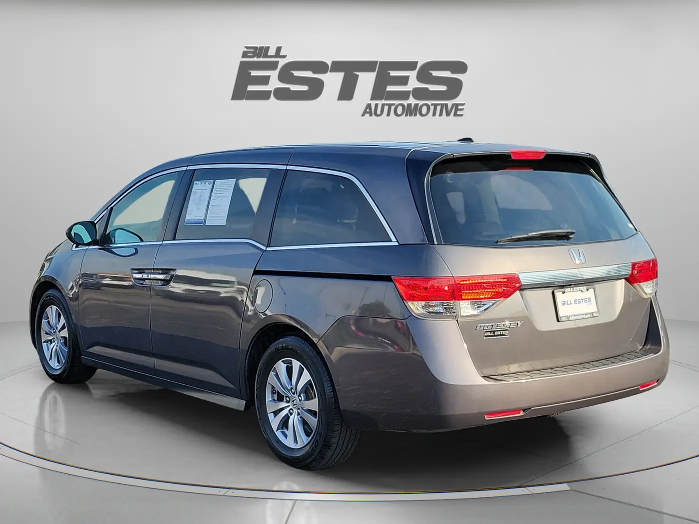 2015 Honda Odyssey - $10,182