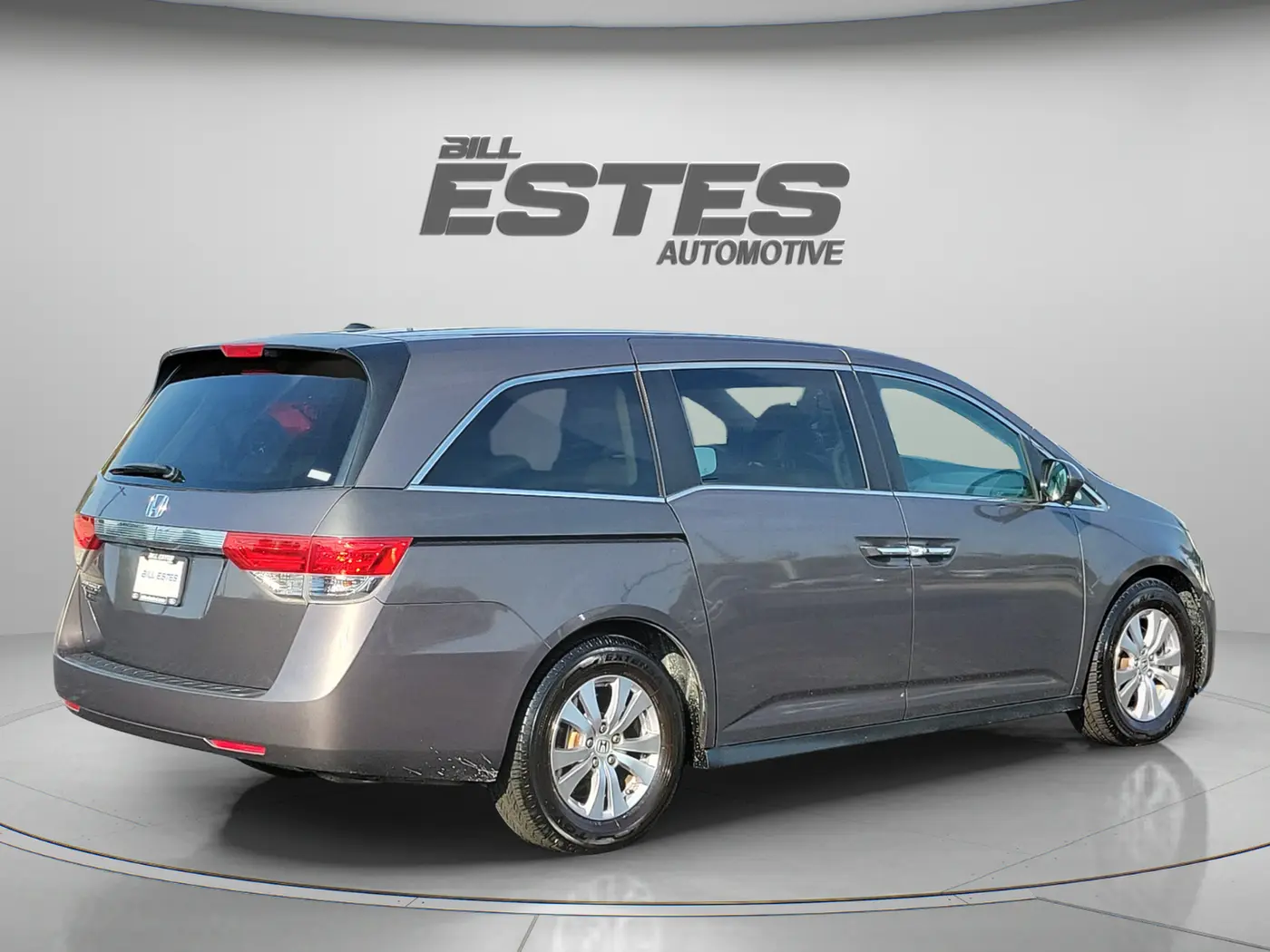 2015 Honda Odyssey - $10,182