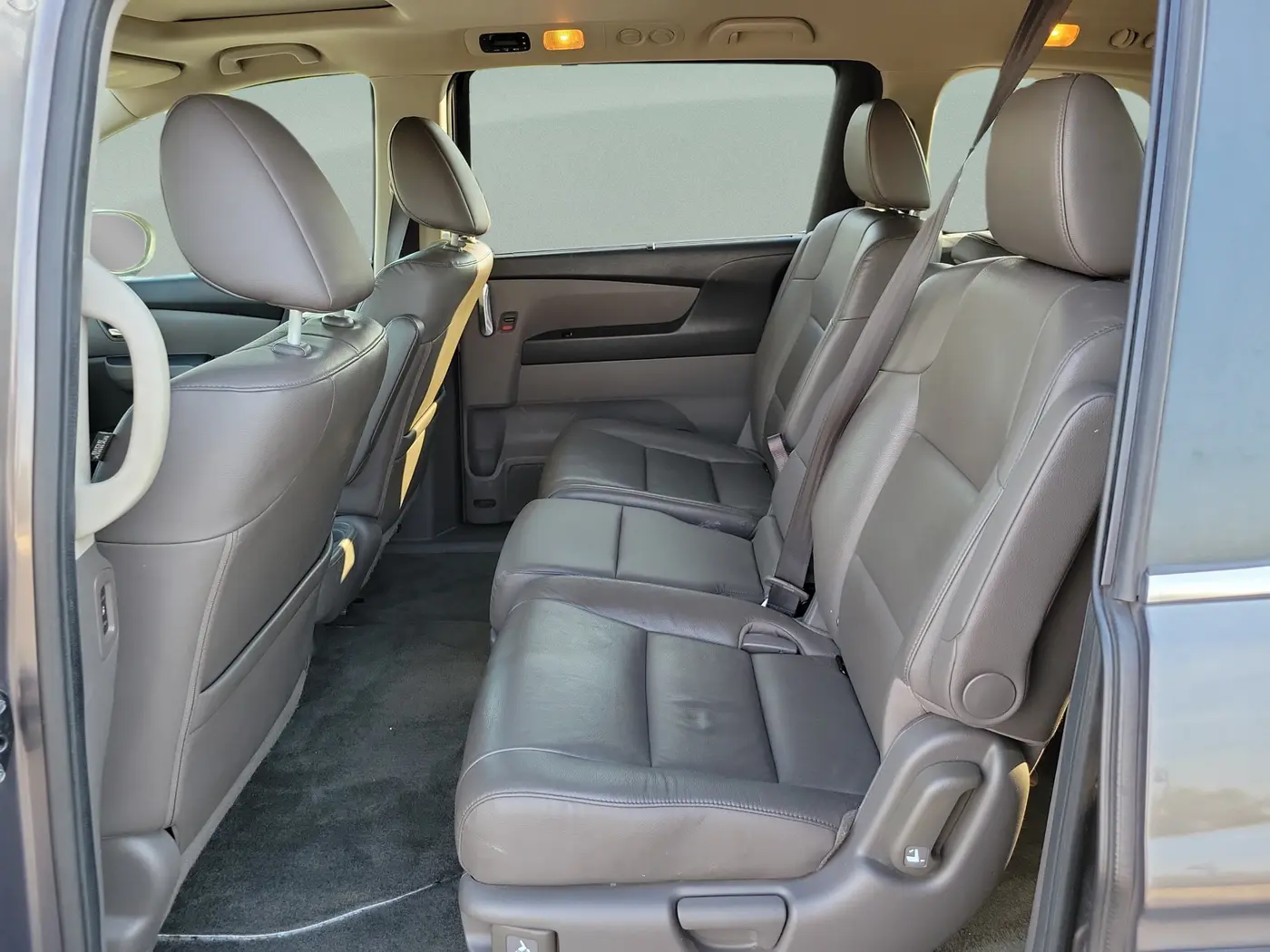 2015 Honda Odyssey - $10,182