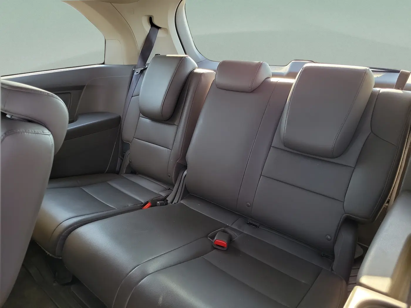 2015 Honda Odyssey - $10,182