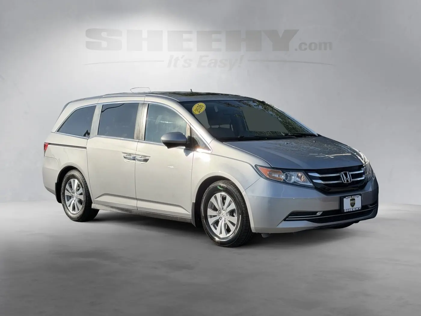 2016 Honda Odyssey - $10,995