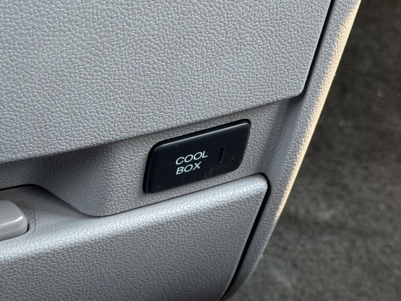 2016 Honda Odyssey - $10,995