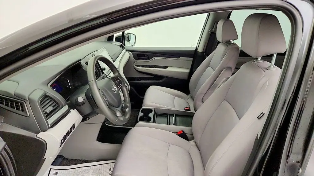 2022 Honda Odyssey - $24,495
