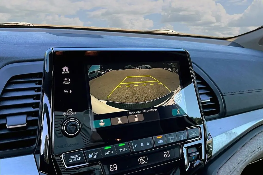 2019 Honda Odyssey - $20,850