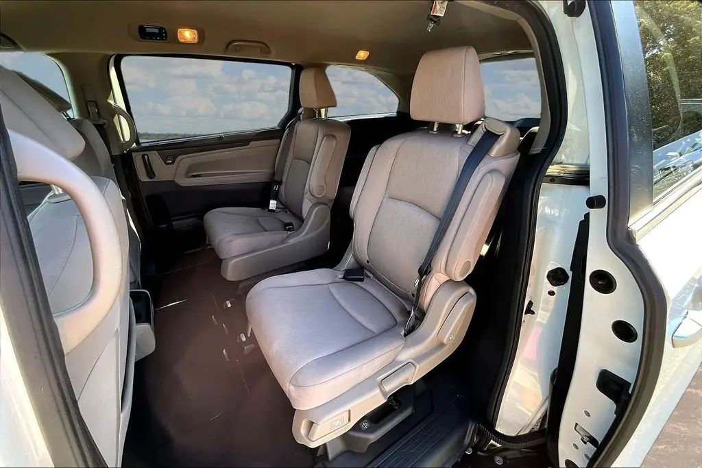 2019 Honda Odyssey - $20,850