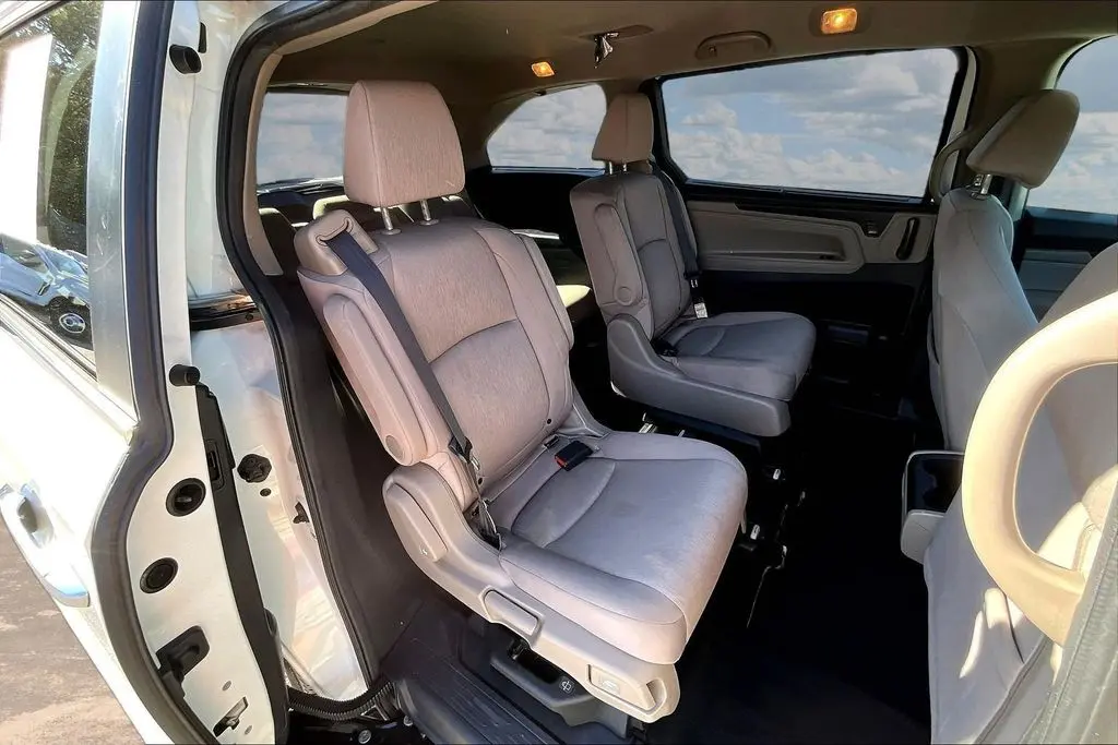 2019 Honda Odyssey - $20,850