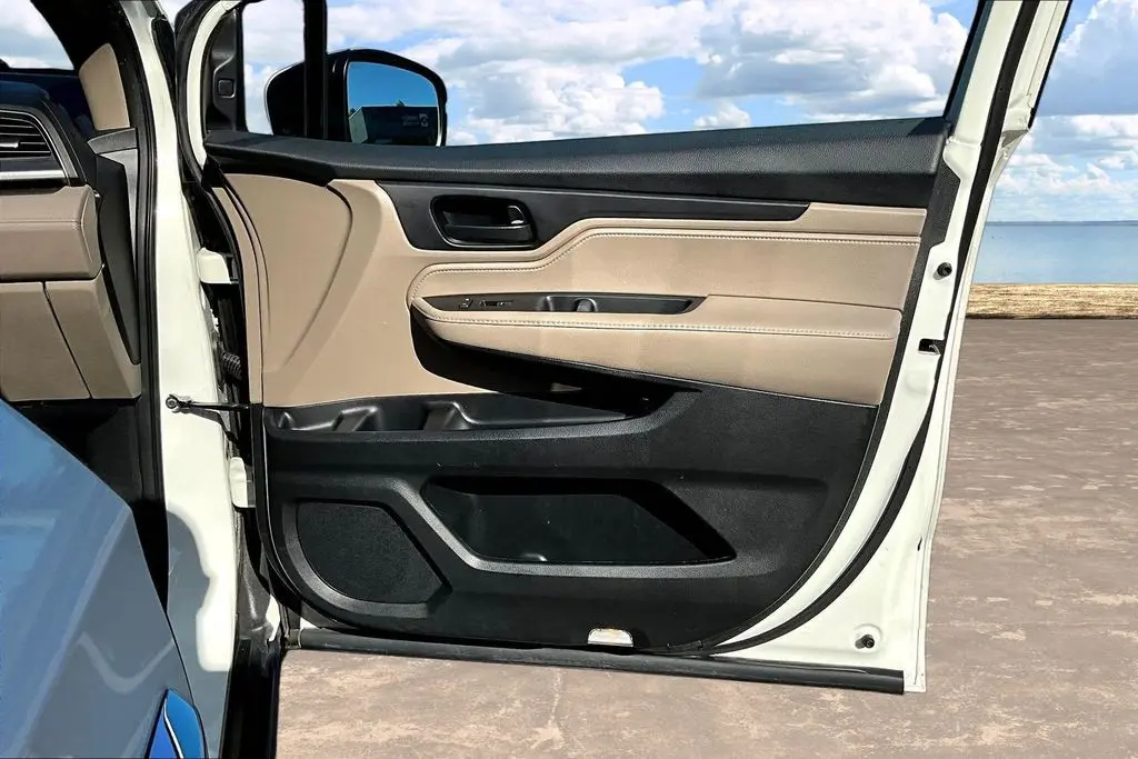 2019 Honda Odyssey - $20,850