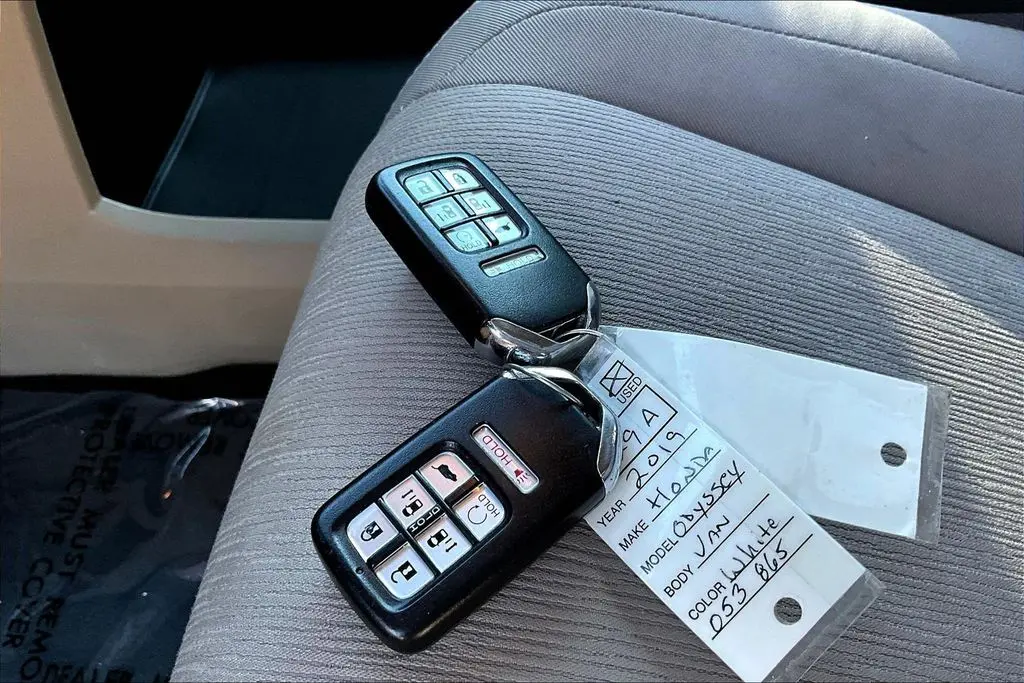 2019 Honda Odyssey - $20,850
