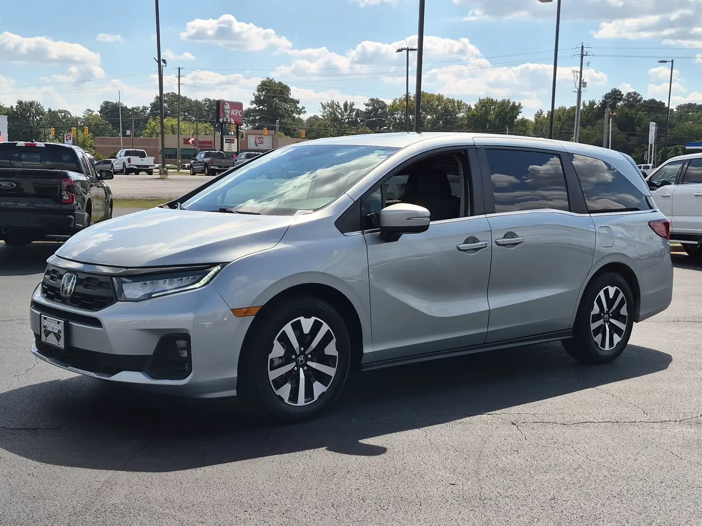 2025 Honda Odyssey - $33,812