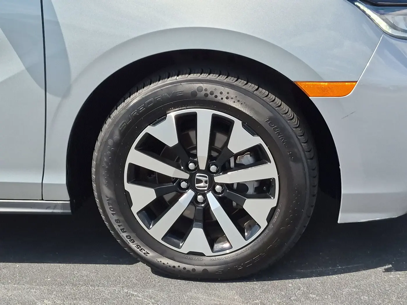 2025 Honda Odyssey - $33,812