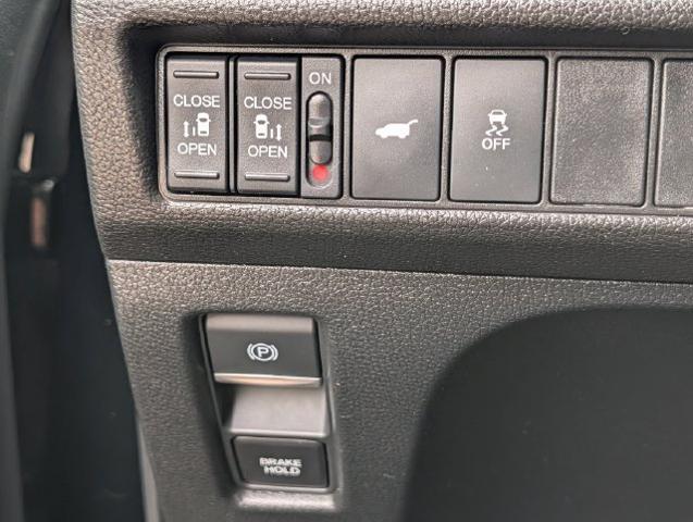 2025 Honda Odyssey - $33,505