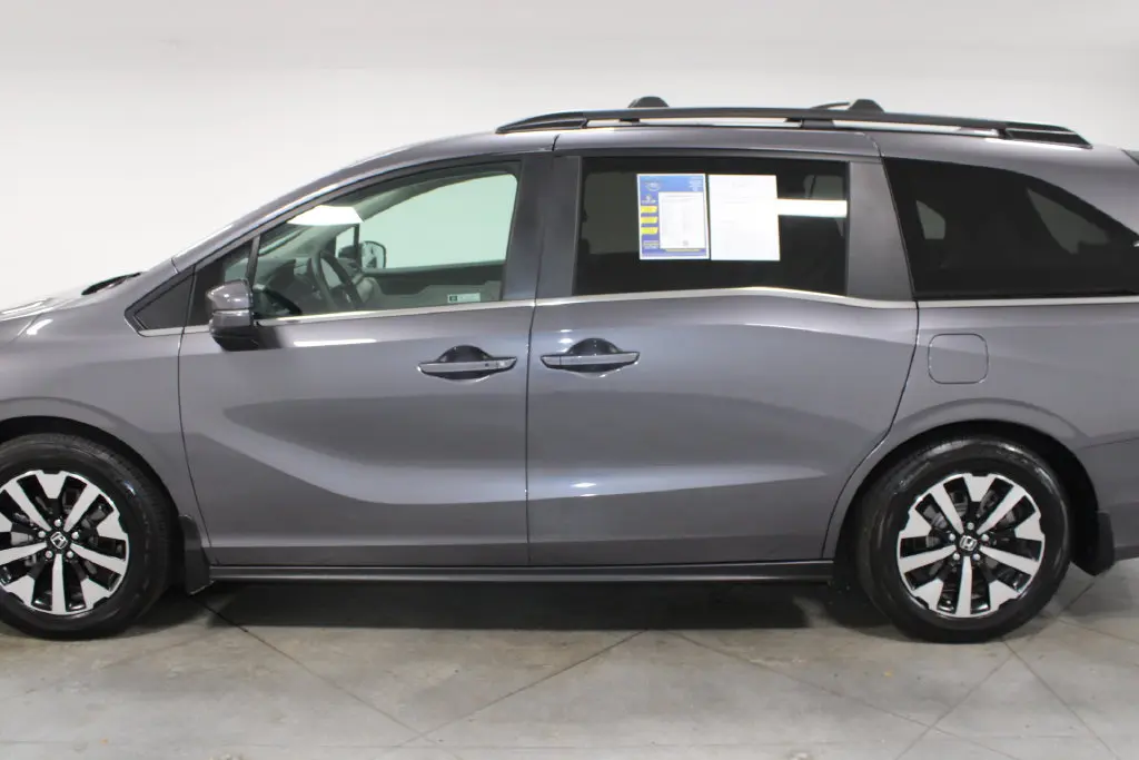 2026 Honda Odyssey - $40,768