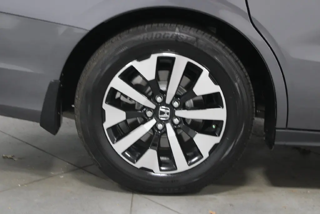 2026 Honda Odyssey - $40,768