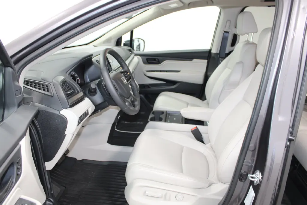2026 Honda Odyssey - $40,768