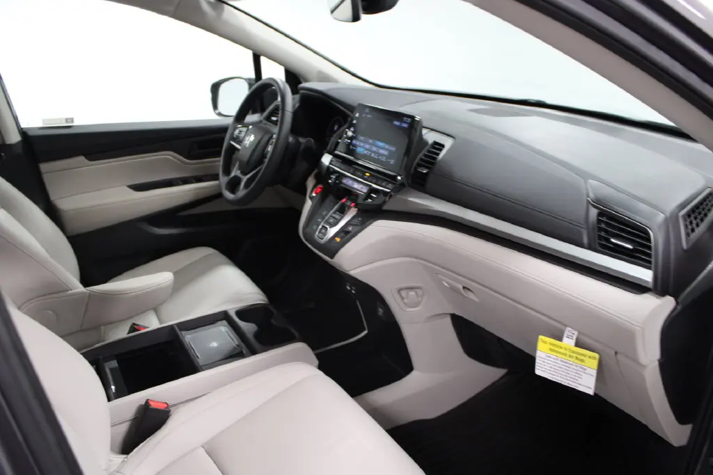 2026 Honda Odyssey - $40,768