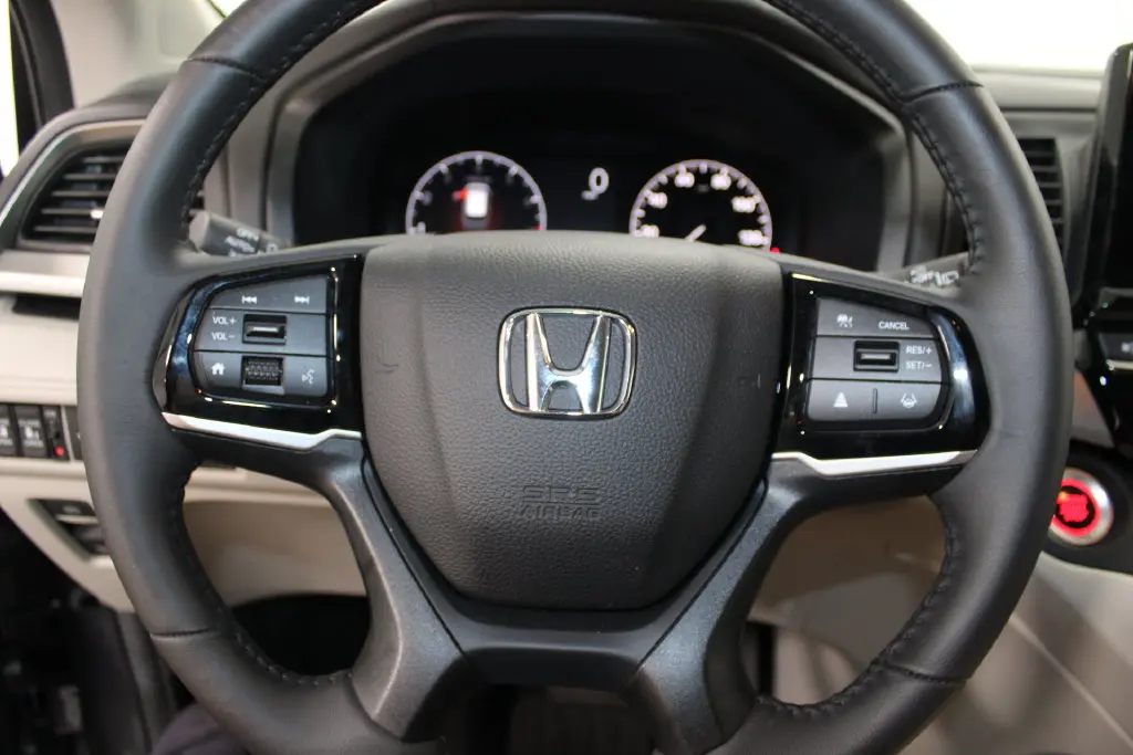 2026 Honda Odyssey - $40,768