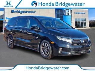 2023 Honda Odyssey with Crystal Black Pearl Exterior