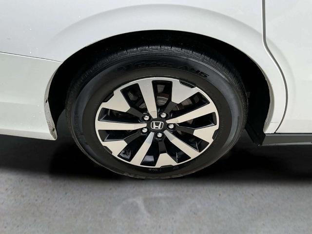 2025 Honda Odyssey - $31,999