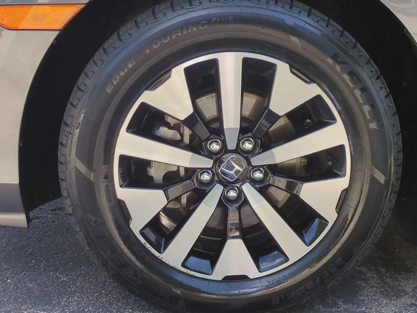 2025 Honda Odyssey - $34,495