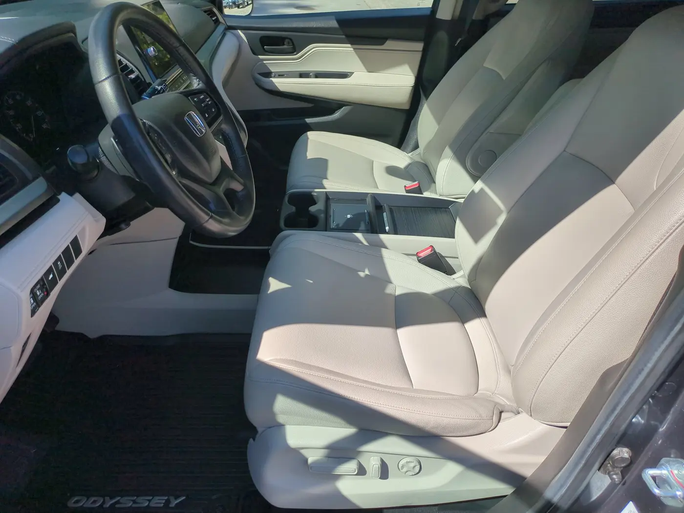 2025 Honda Odyssey - $34,495