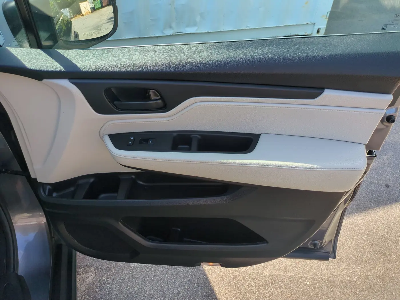 2025 Honda Odyssey - $34,495