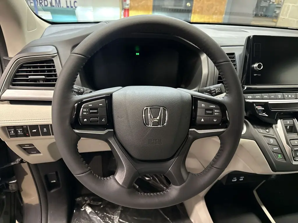 2026 Honda Odyssey - $39,153