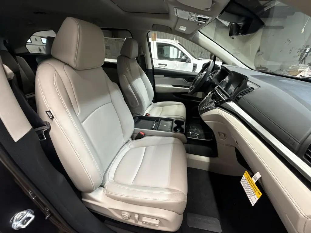 2026 Honda Odyssey - $39,153