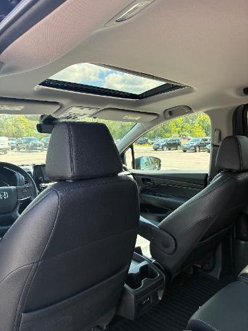 2024 Honda Odyssey - $34,990