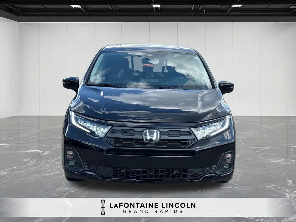 2025 Honda Odyssey - $32,475