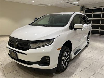 2025 Honda Odyssey EX-L 4DR Mini-Van