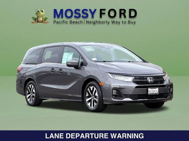 2025 Honda Odyssey - $32,000