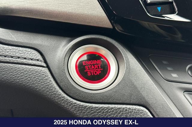 2025 Honda Odyssey - $32,000