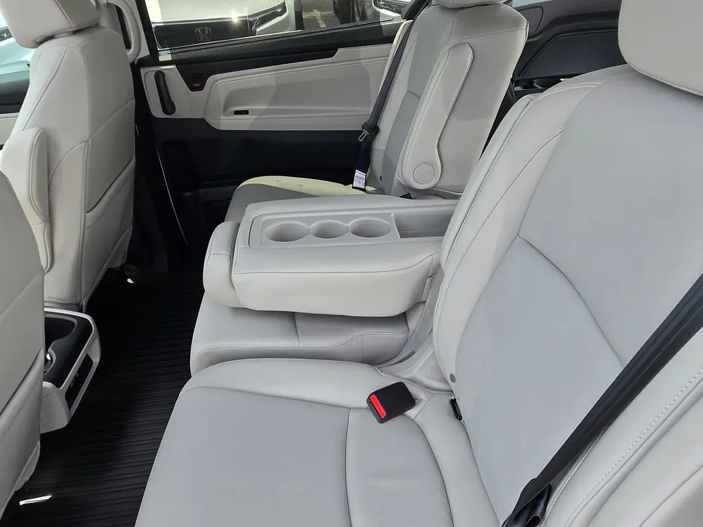 2026 Honda Odyssey - $41,280