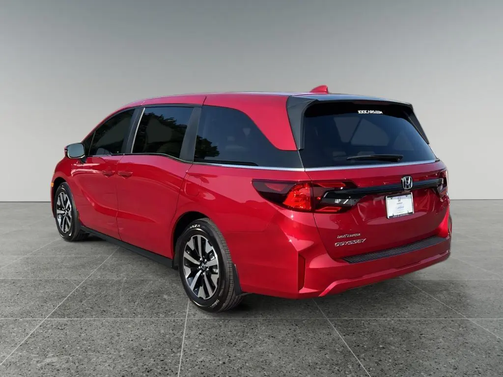 2026 Honda Odyssey - $40,180