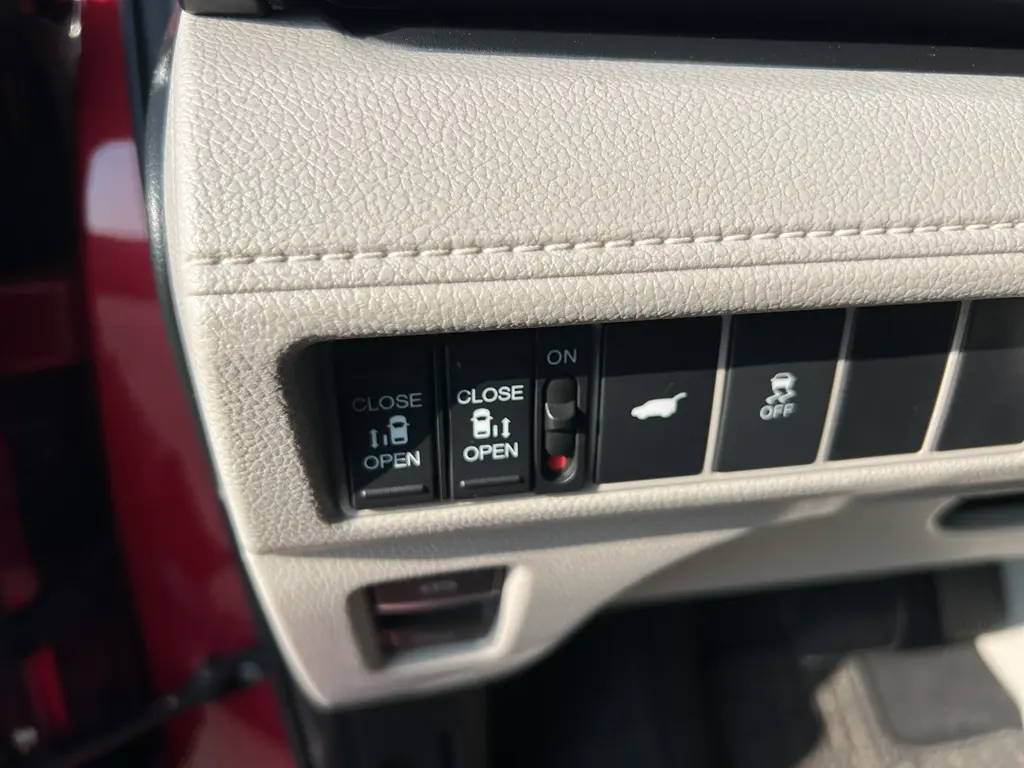 2026 Honda Odyssey - $40,180